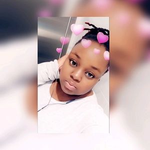 Meet your Posher, Anyssa